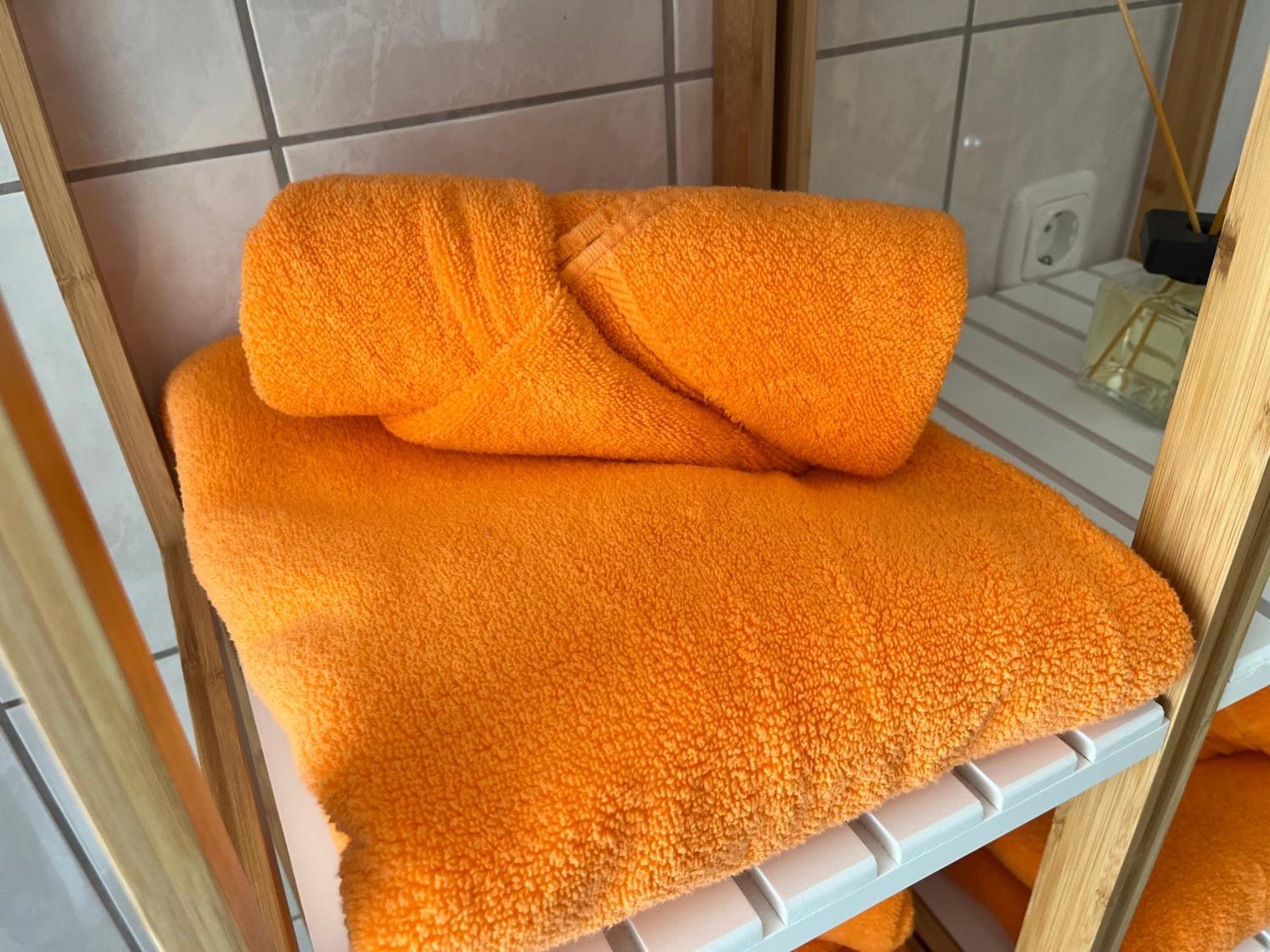 Fewo "Franzi" 5 Personen, Zentrale Lage, Parkplatz Dessau-Rosslau Bagian luar foto