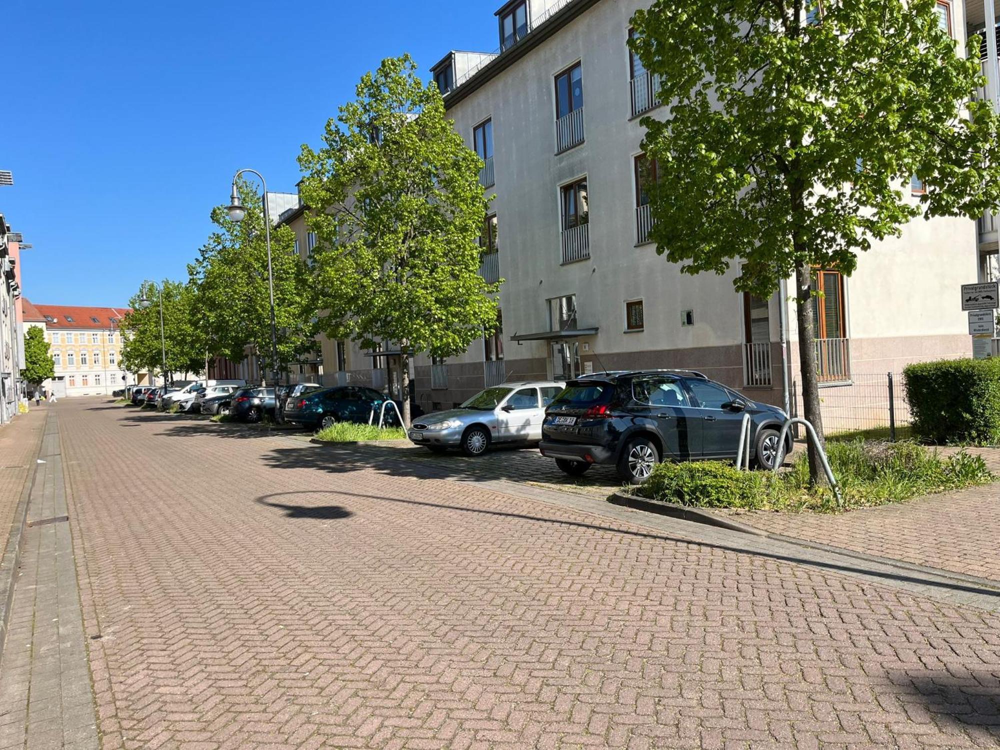 Fewo "Franzi" 5 Personen, Zentrale Lage, Parkplatz Dessau-Rosslau Bagian luar foto